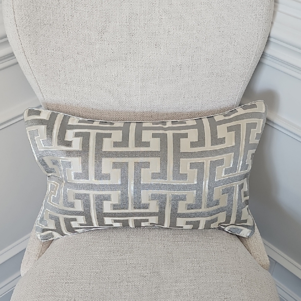 Geometric Gray and White Accent Sham